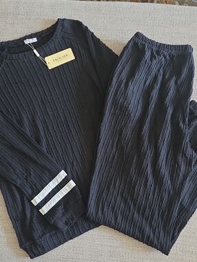 Ekouaer Women's Black Ribbed Pajama Set